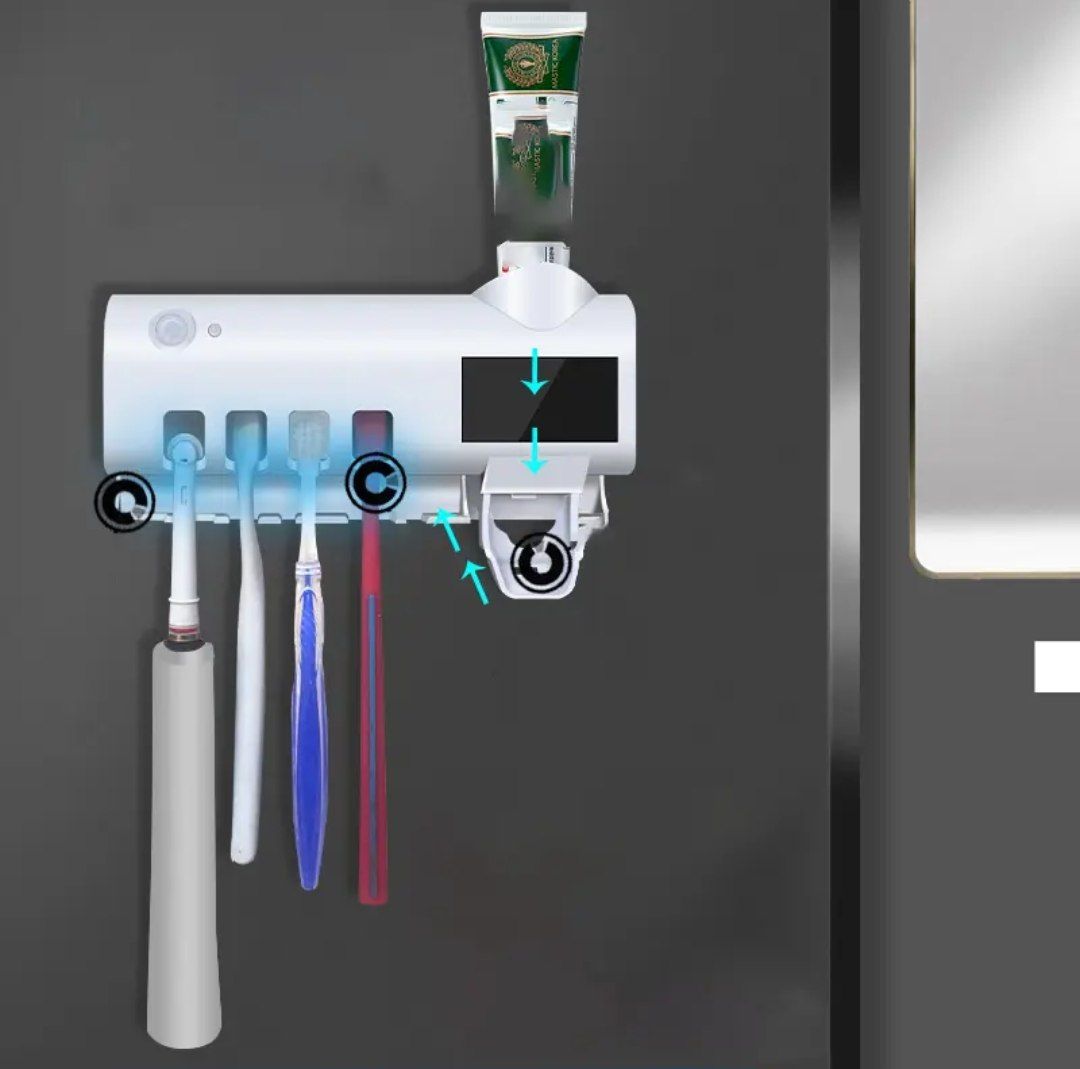 Intelligent wall-mounted toothbrush holder